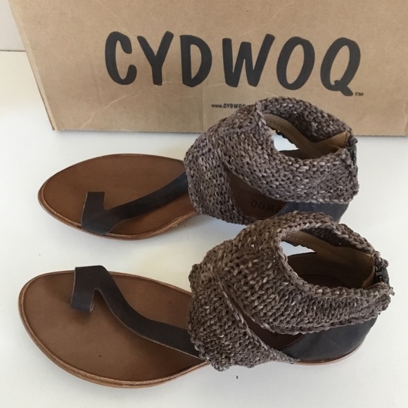 NIB CYDWOQ Turret Sandals 38 (7.5), 39 (8.5) and 40 (9.5) Chocolate - Picture 5 of 12